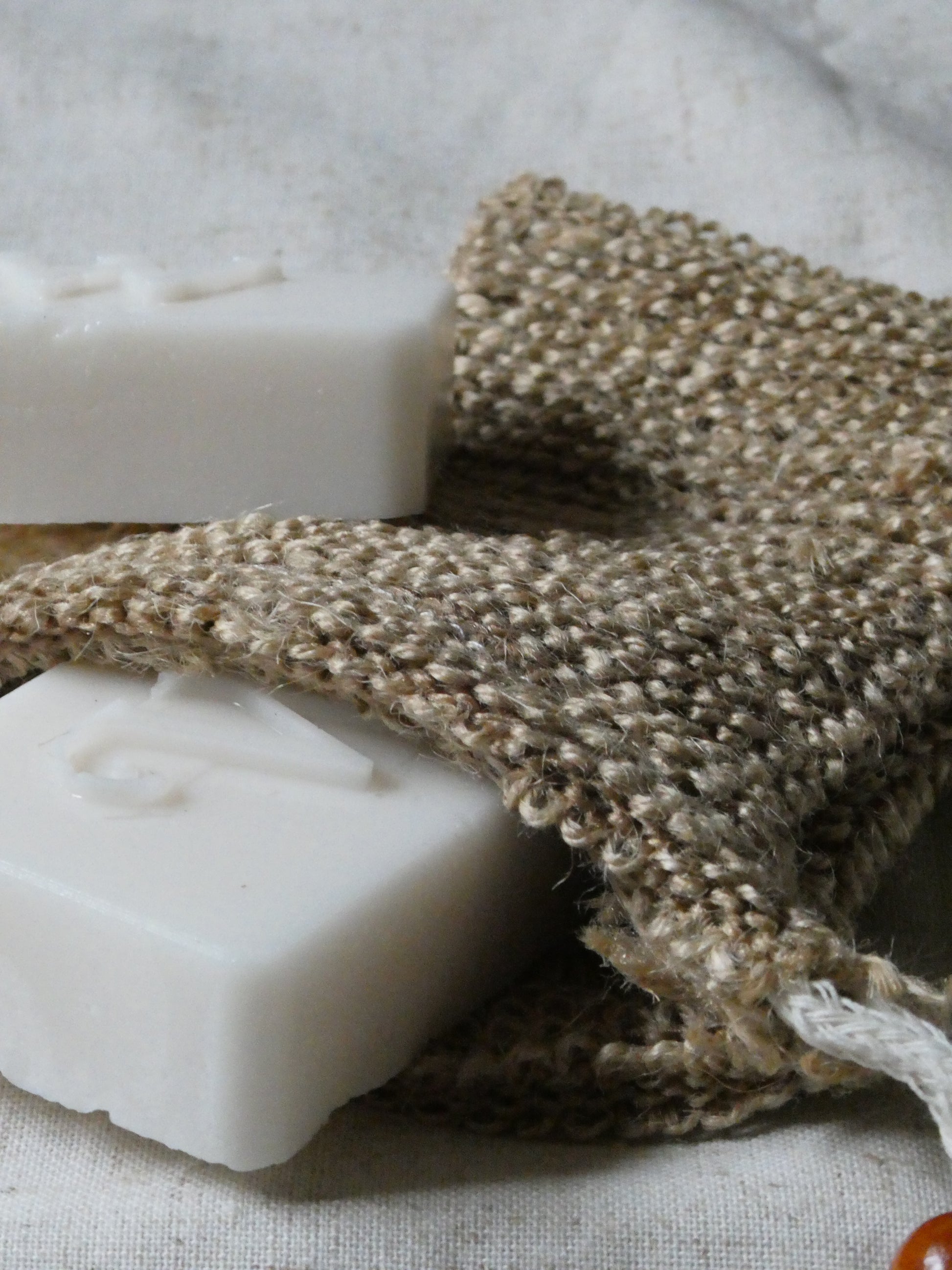 Soap Pouch Woofe