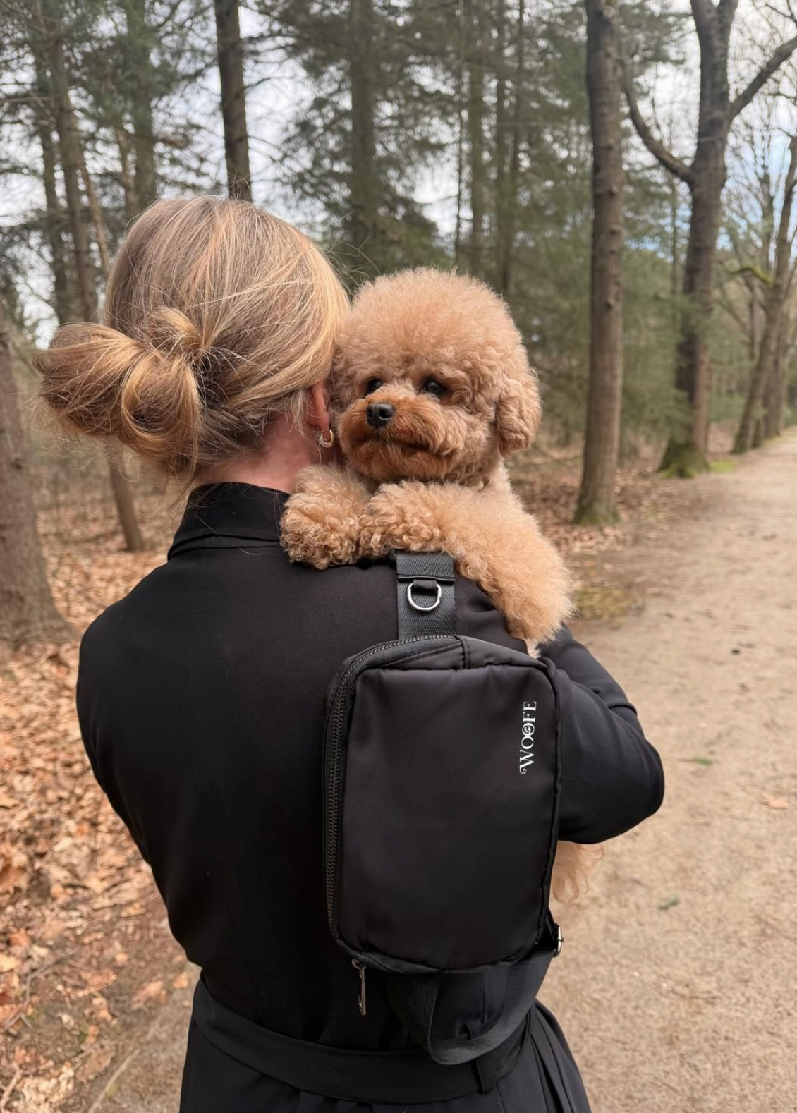 All-in-One Dog Walking Bag Woofe